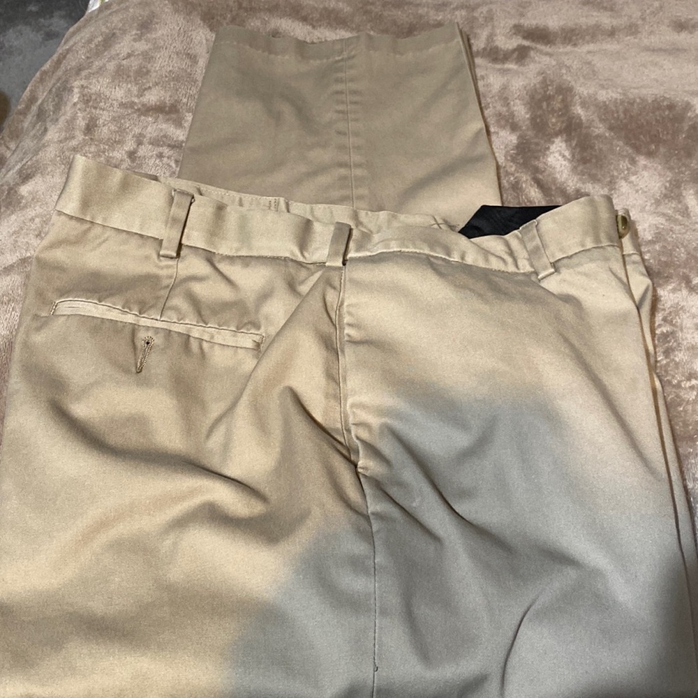 Men’s adjustable waist khaki 36x29